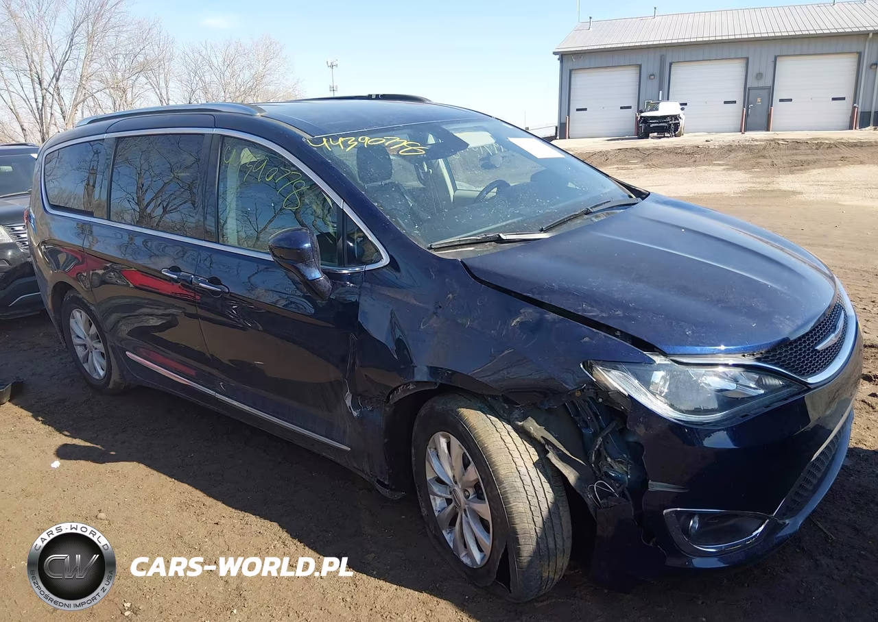 2019 Chrysler Pacifica Touring L