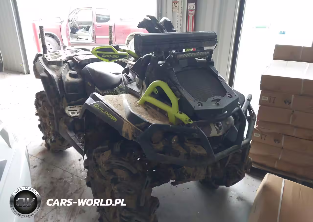 2015 Can-Am Outlander 1000 X Mr