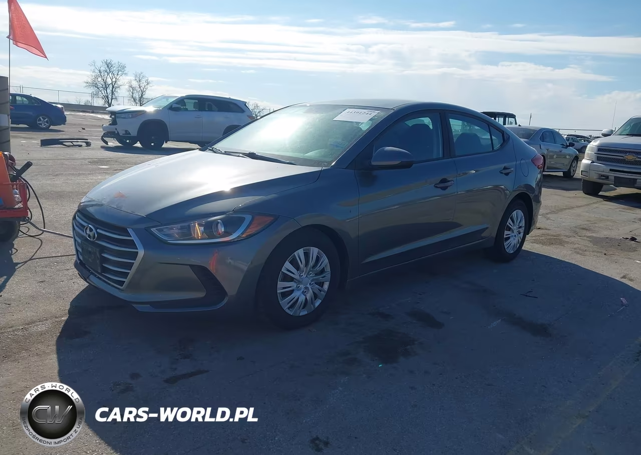 2018 Hyundai Elantra Se VIN:5NPD74LF3JH281834 - 2