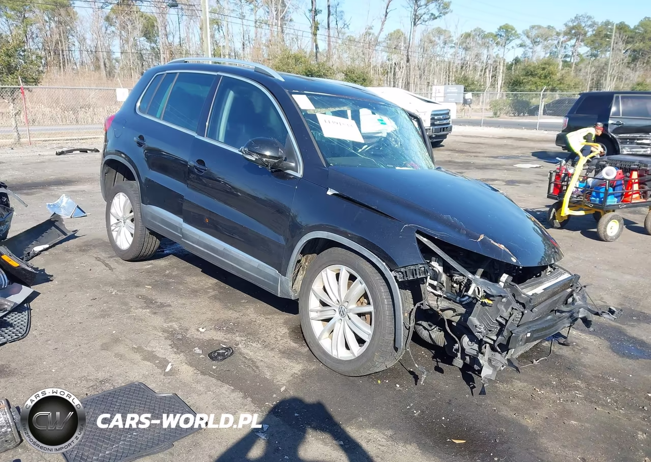 2013 Volkswagen Tiguan S-Se-Sel