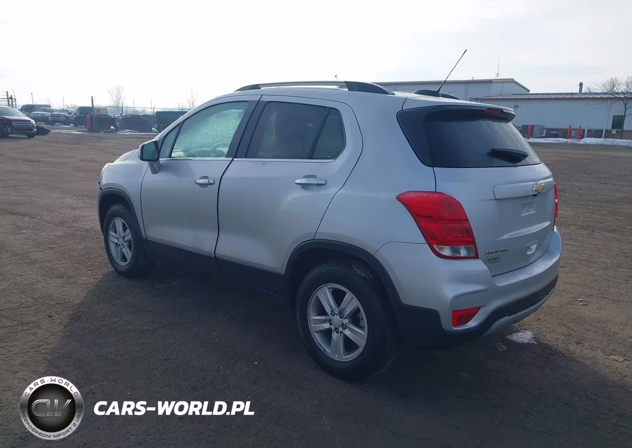 2019 Chevrolet Trax Lt VIN:3GNCJPSB7KL358176 - 3