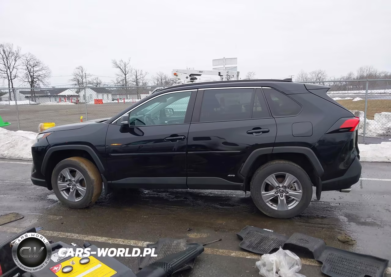 2022 Toyota Rav4 Hybrid Xle VIN:4T3RWRFV2NU074035 - 14