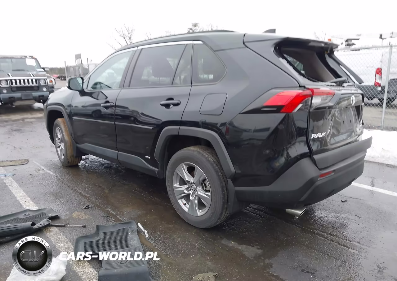 2022 Toyota Rav4 Hybrid Xle VIN:4T3RWRFV2NU074035 - 3