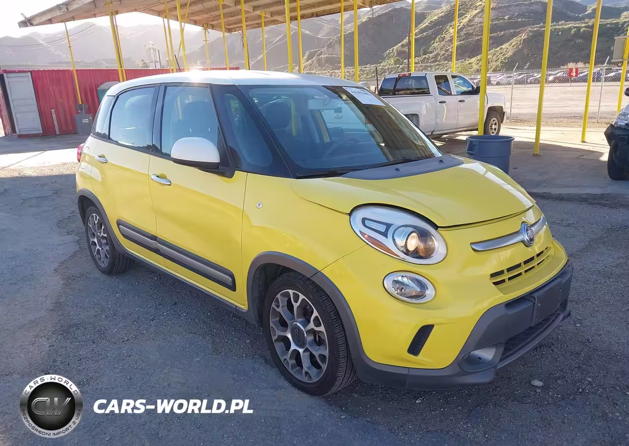 2014 Fiat 500L Trekking