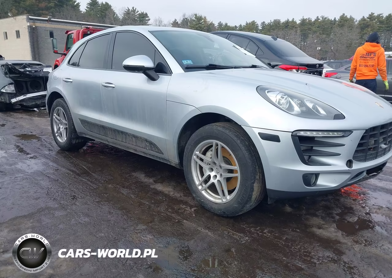 2015 Porsche Macan S