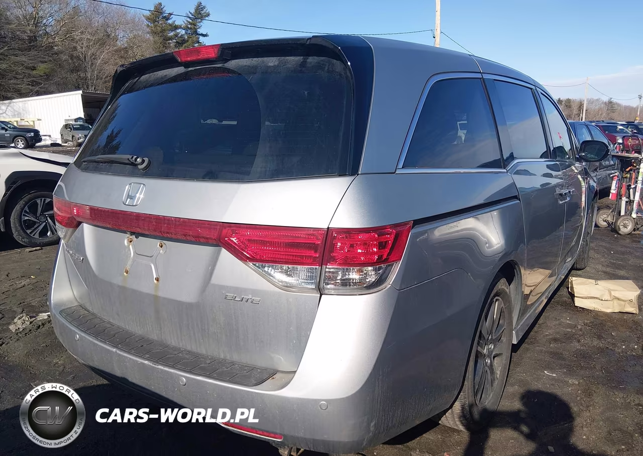2016 Honda Odyssey Touring-Touring Elite VIN:5FNRL5H98GB046475 - 4