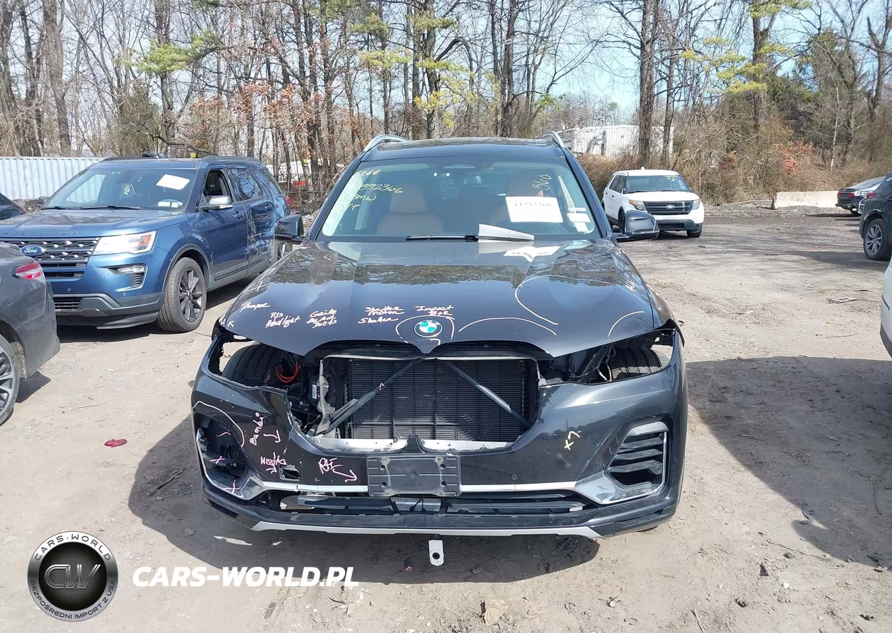 2019 BMW X7 xDrive50I VIN:5UXCX4C58KLS36774 - 12