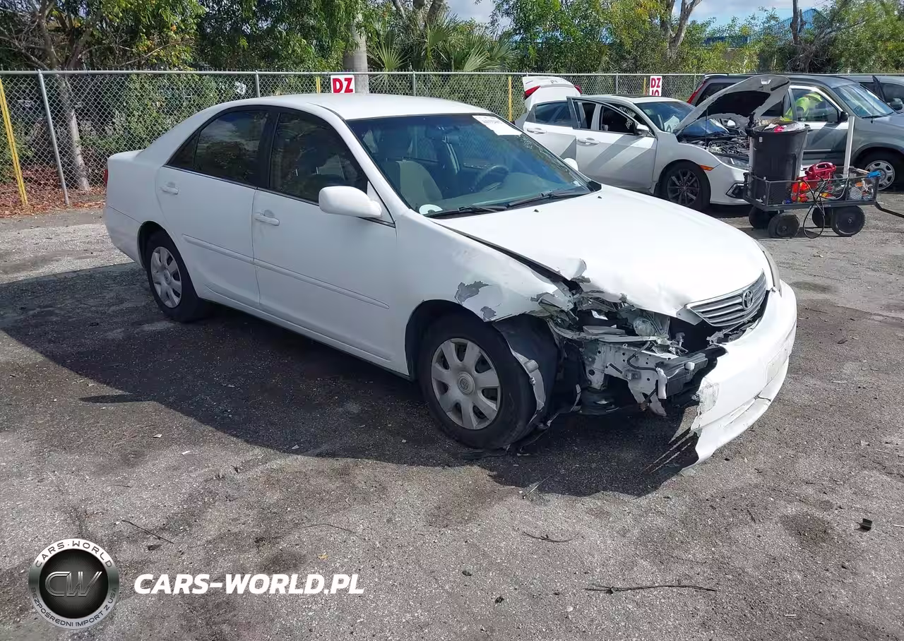 2005 Toyota Camry Le