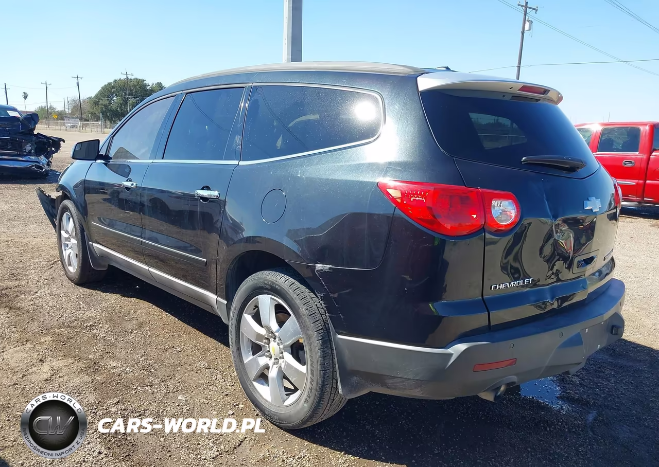 2010 Chevrolet Traverse Ltz VIN:1GNLRHED7AS108366 - 3