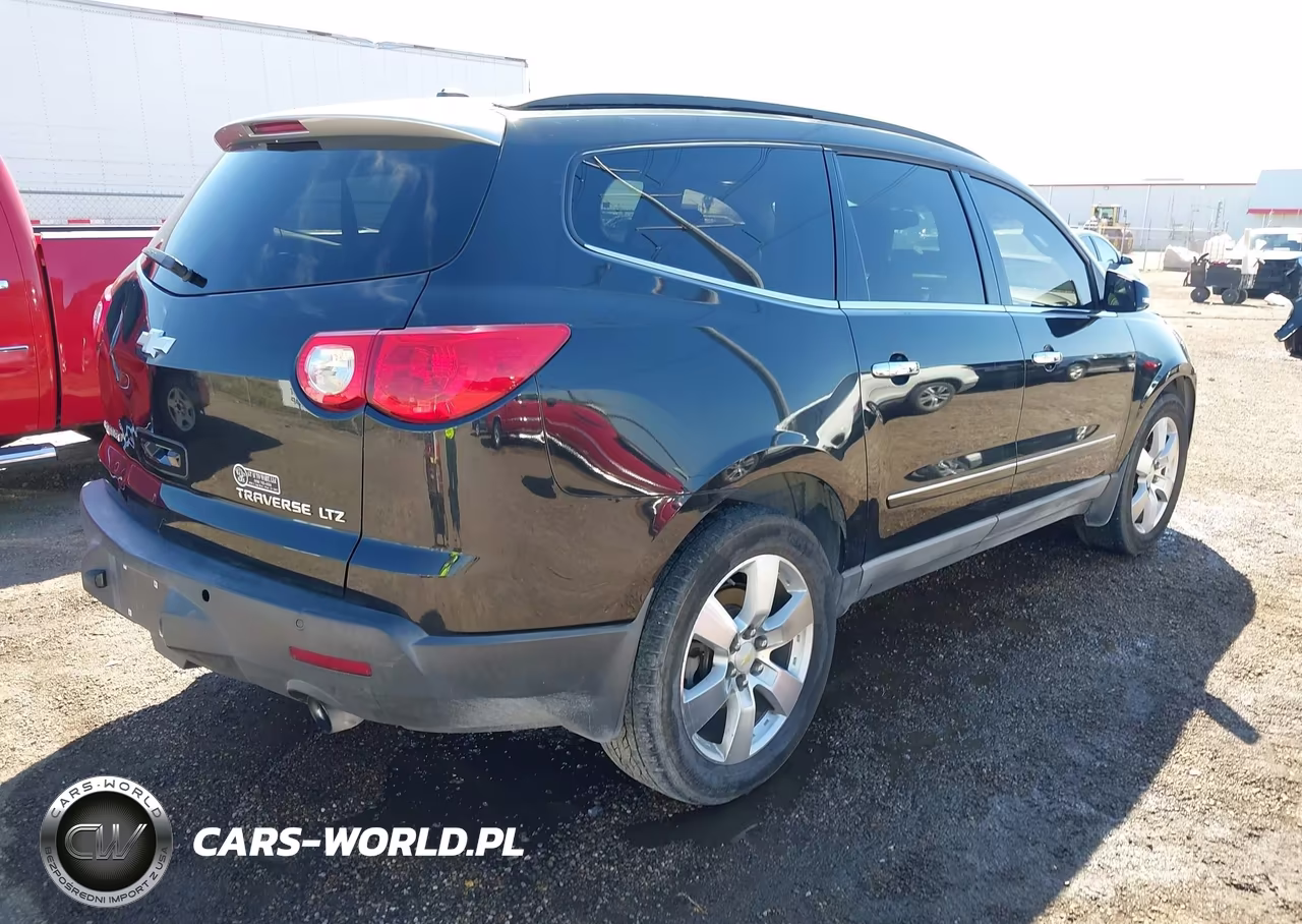 2010 Chevrolet Traverse Ltz VIN:1GNLRHED7AS108366 - 4