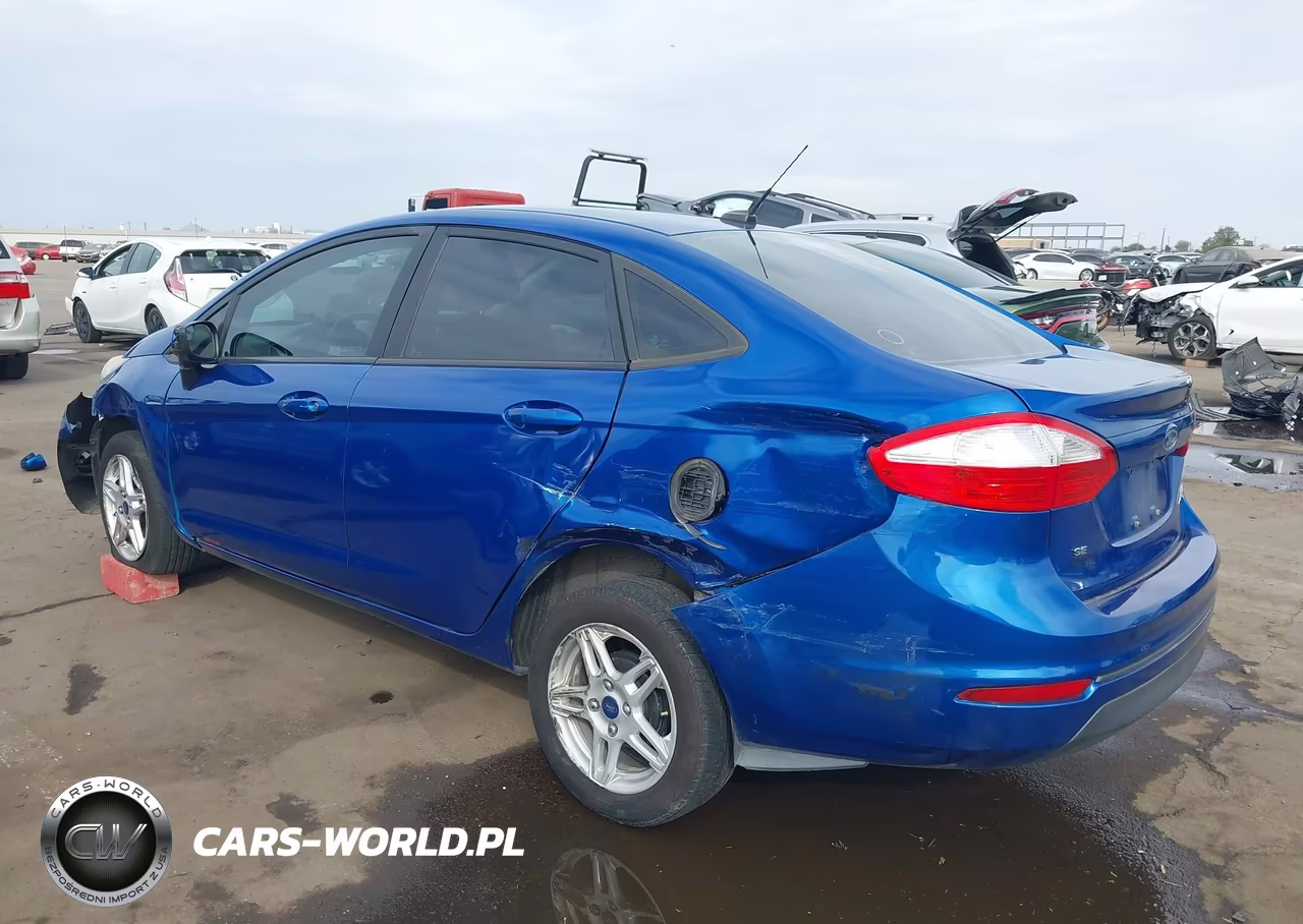 2018 Ford Fiesta Se VIN:3FADP4BJ3JM123421 - 3