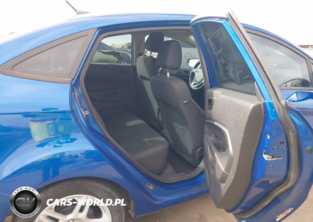 2018 Ford Fiesta Se VIN:3FADP4BJ3JM123421 - 8
