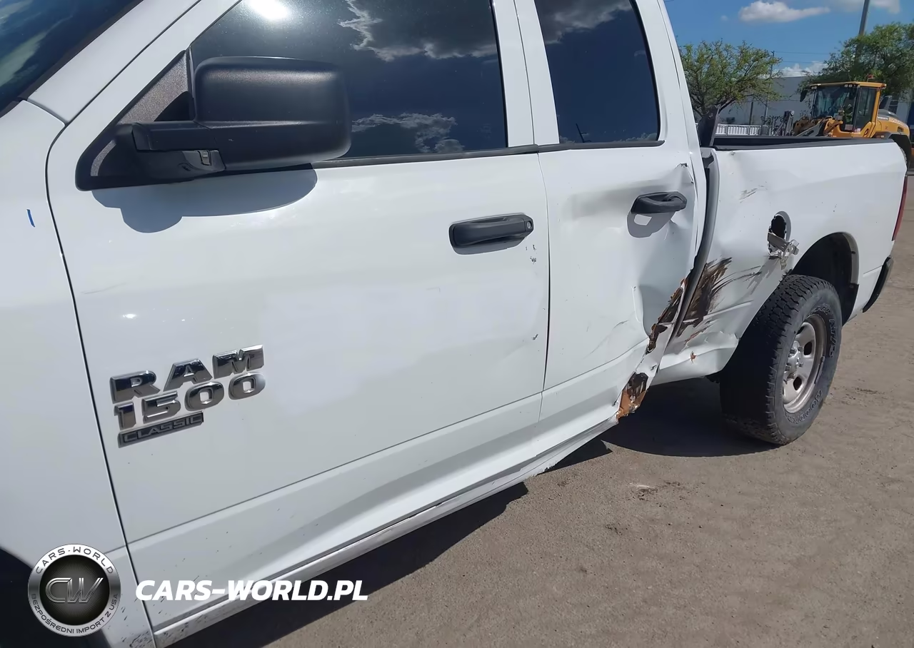2019 Ram 1500 Classic Tradesman 4X4 6'4 Box VIN:1C6RR7FG1KS656457 - 15