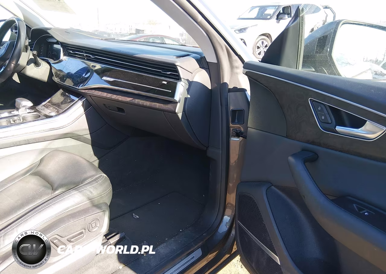 2019 Audi Q8 55 Premium VIN:WA1CVAF10KD027354 - 5