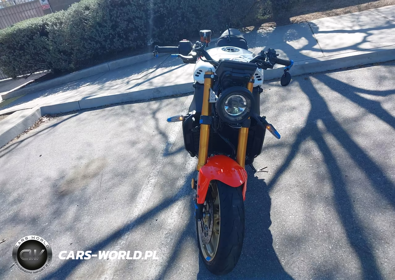 2025 Yamaha Mtm890 C VIN:JYARN96Y6SA000314 - 5