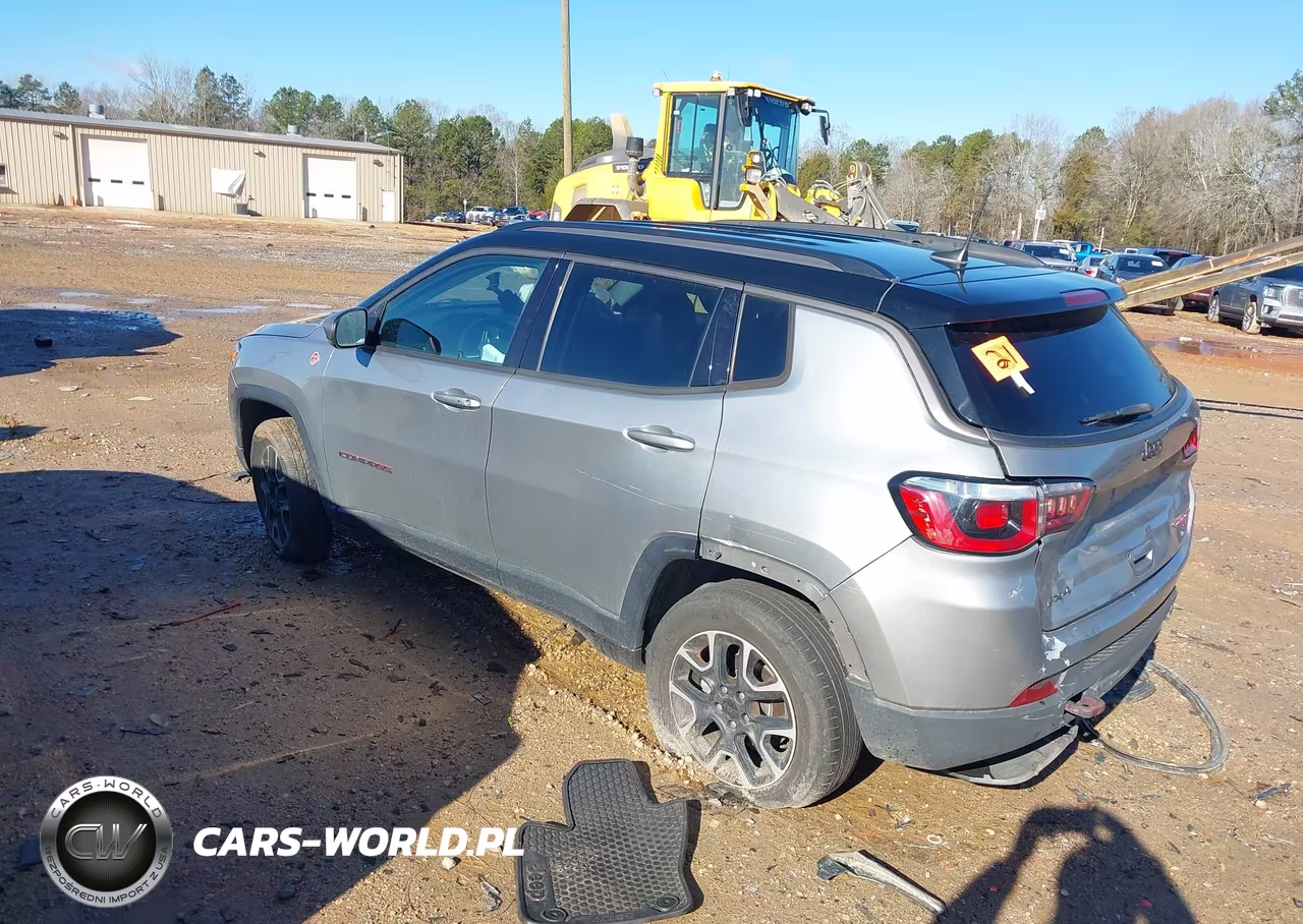 2020 Jeep Compass Trailhawk 4X4 VIN:3C4NJDDB1LT189335 - 3