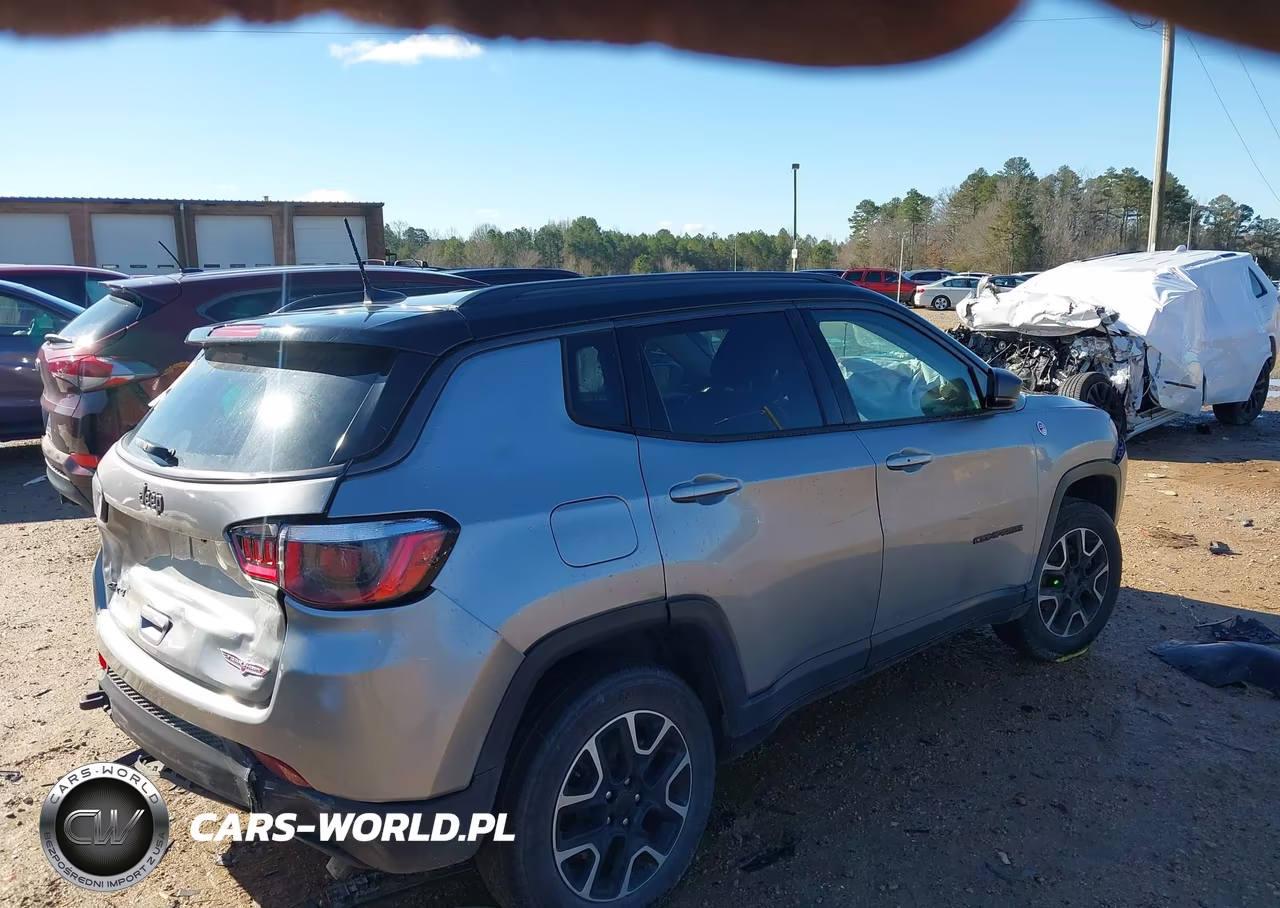 2020 Jeep Compass Trailhawk 4X4 VIN:3C4NJDDB1LT189335 - 4
