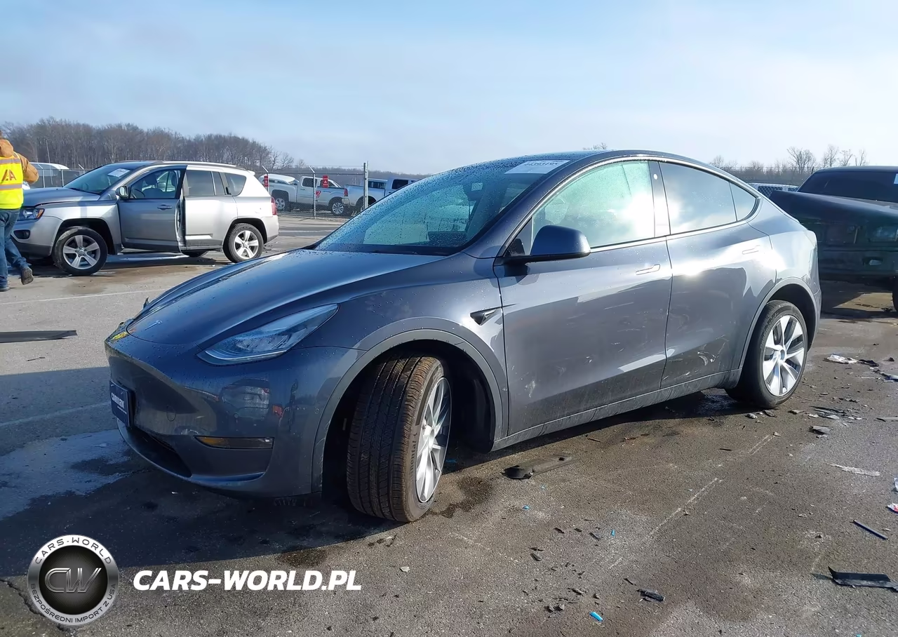 2021 Tesla Model Y Long Range Dual Motor All-Wheel Drive VIN:5YJYGDEE2MF253385 - 2