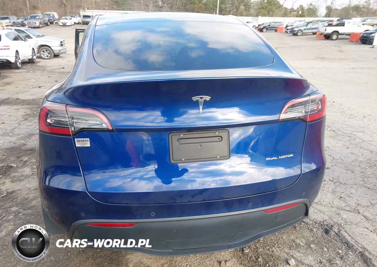 2021 Tesla Model Y Long Range Dual Motor All-Wheel Drive VIN:5YJYGDEE7MF305139 - 16