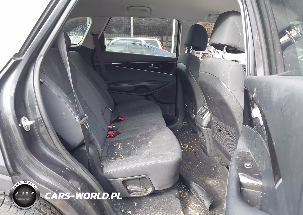 2017 Kia Sorento 2.4L Lx VIN:5XYPGDA36HG271404 - 8