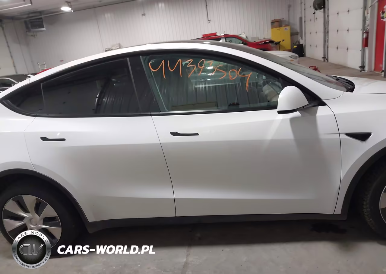 2022 Tesla Model Y Long Range Dual Motor All-Wheel Drive VIN:7SAYGDEE1NF357371 - 12