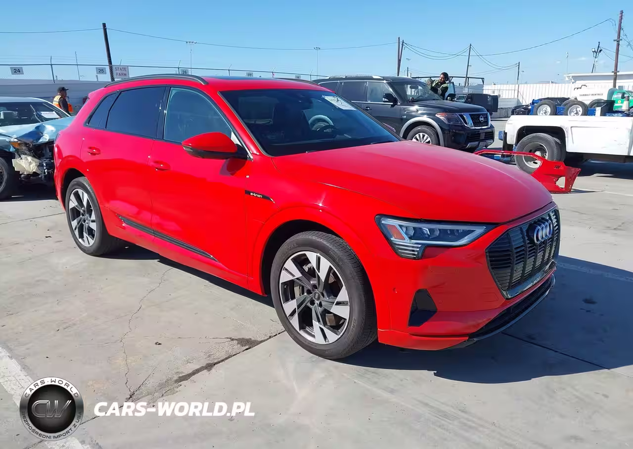 2022 Audi E-Tron Premium Quattro