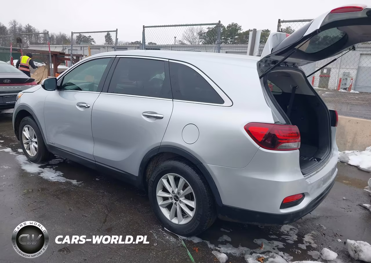 2019 Kia Sorento 2.4L Lx VIN:5XYPGDA30KG565386 - 3