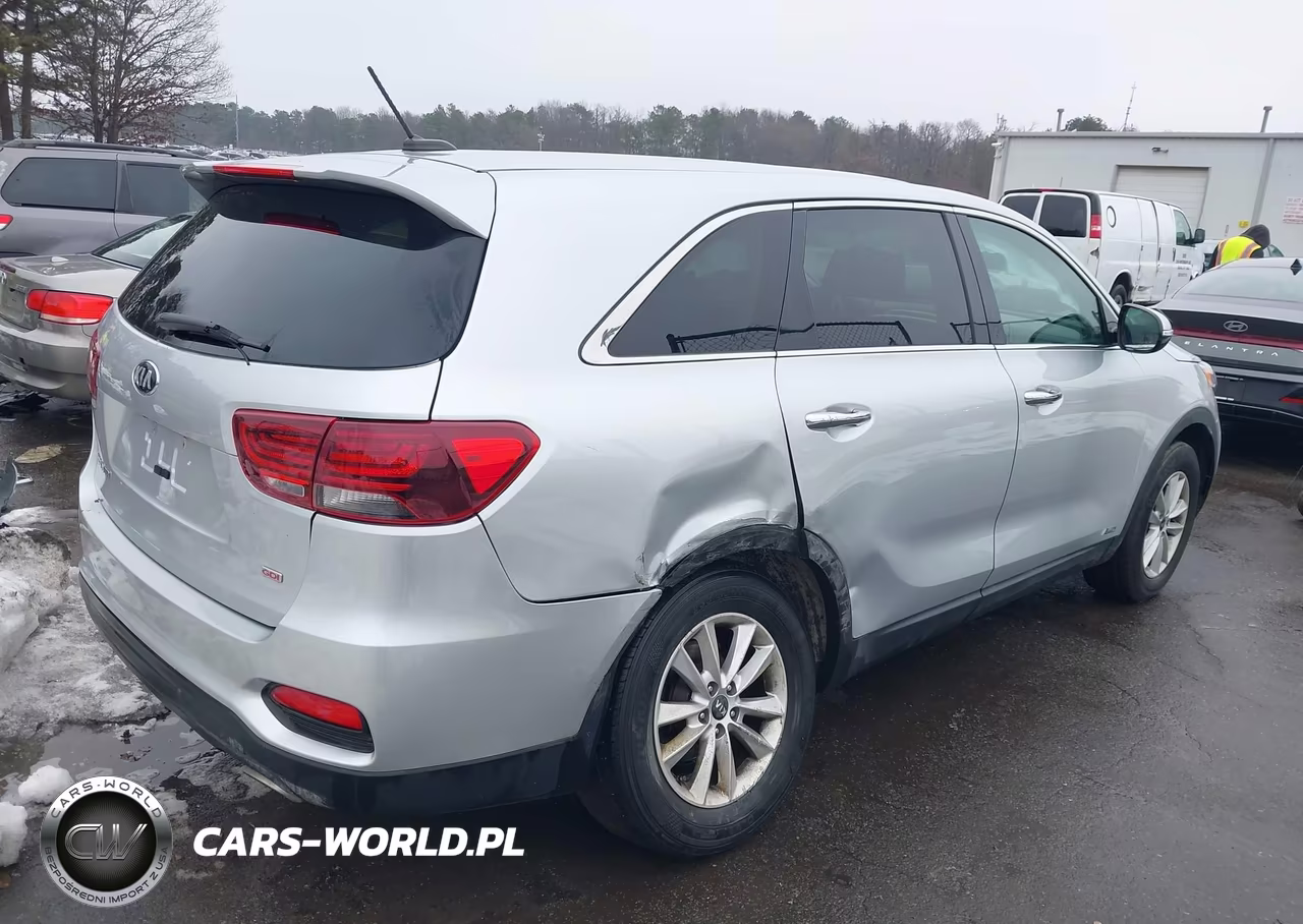 2019 Kia Sorento 2.4L Lx VIN:5XYPGDA30KG565386 - 4