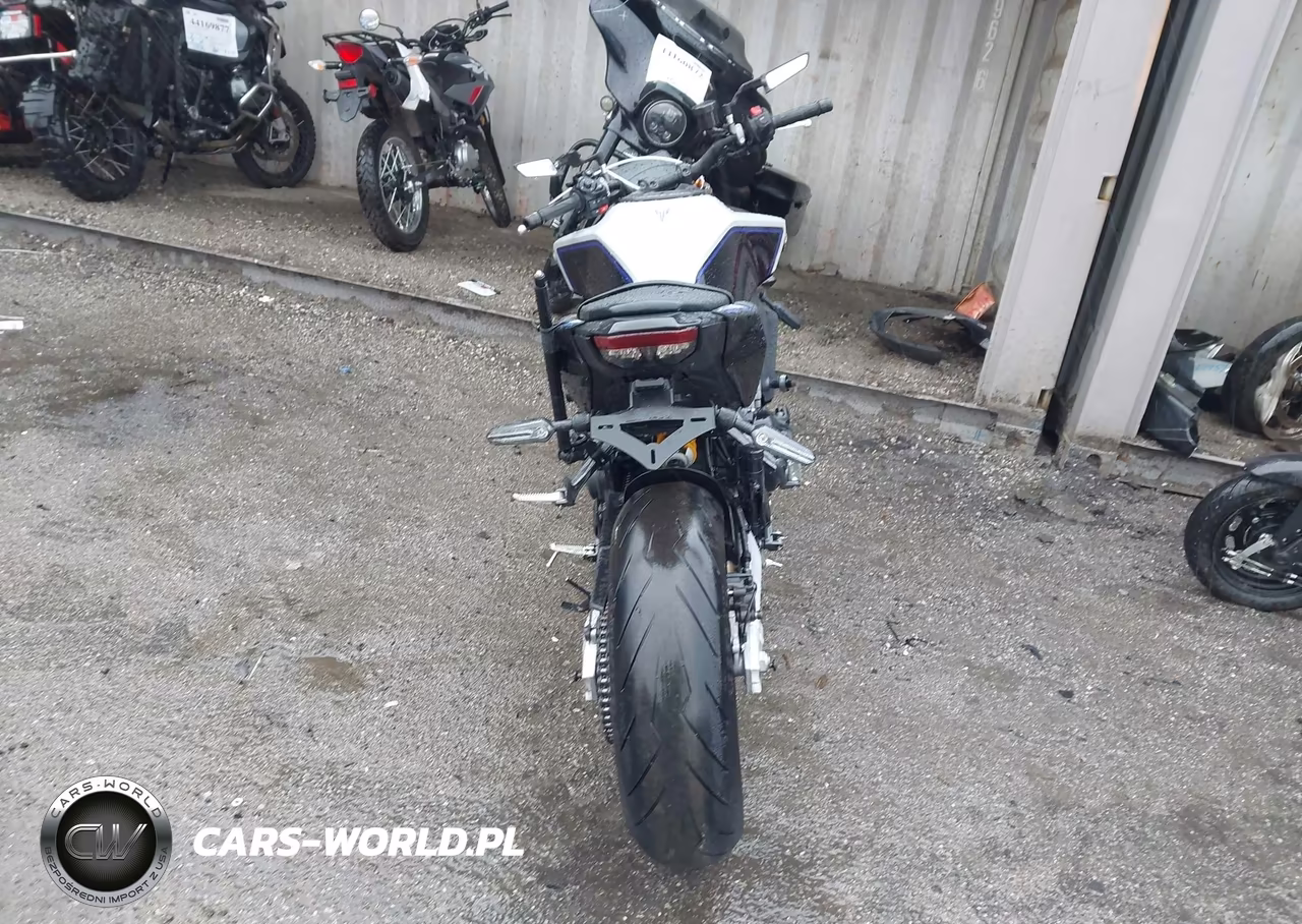 2025 Yamaha Mt09 Sp VIN:JYARN95Y9SA000468 - 6