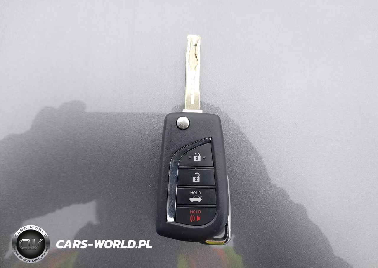 2021 Toyota Corolla Le VIN:5YFEPMAE8MP199457 - 11