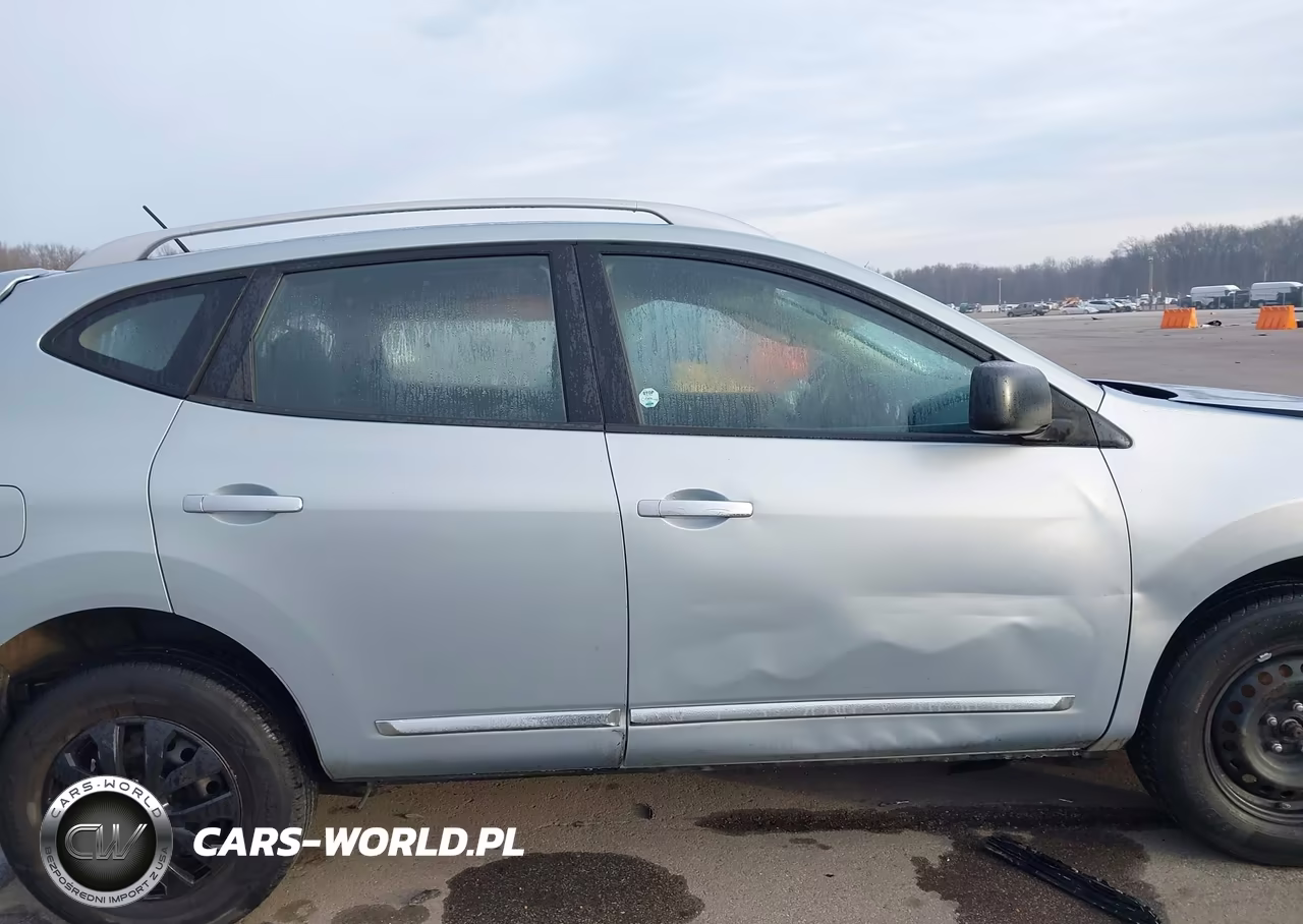 2015 Nissan Rogue Select S VIN:JN8AS5MT7FW152092 - 13