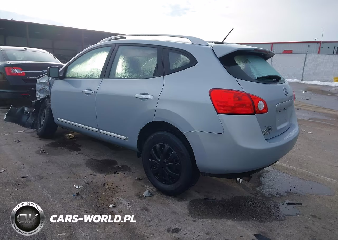 2015 Nissan Rogue Select S VIN:JN8AS5MT7FW152092 - 3