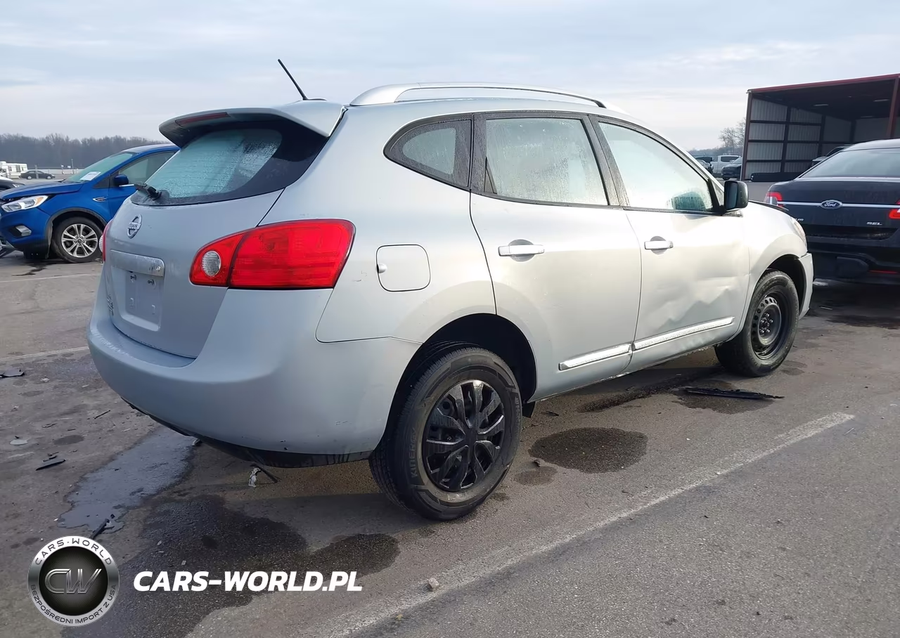 2015 Nissan Rogue Select S VIN:JN8AS5MT7FW152092 - 4
