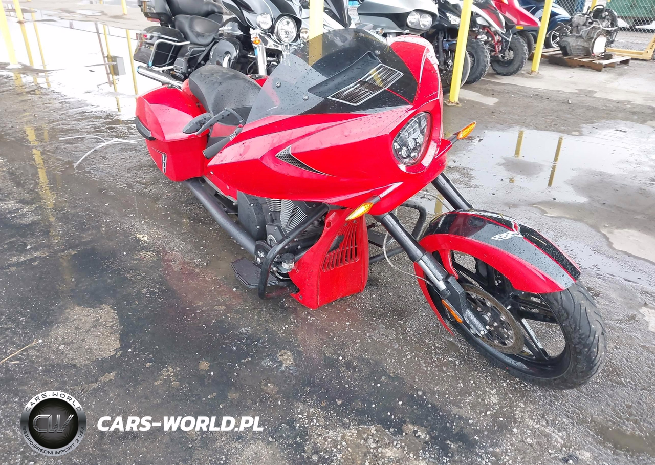 2016 Victory Motorcycles Cross Country