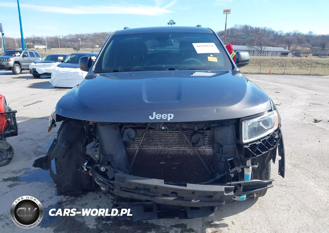 2016 Jeep Grand Cherokee Laredo VIN:1C4RJFAG5GC339347 - 12