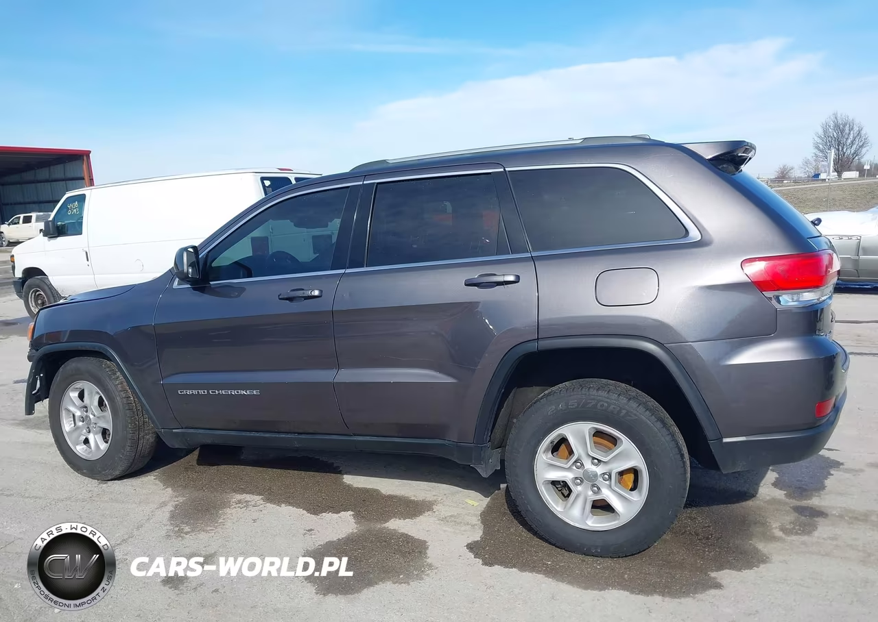 2016 Jeep Grand Cherokee Laredo VIN:1C4RJFAG5GC339347 - 14