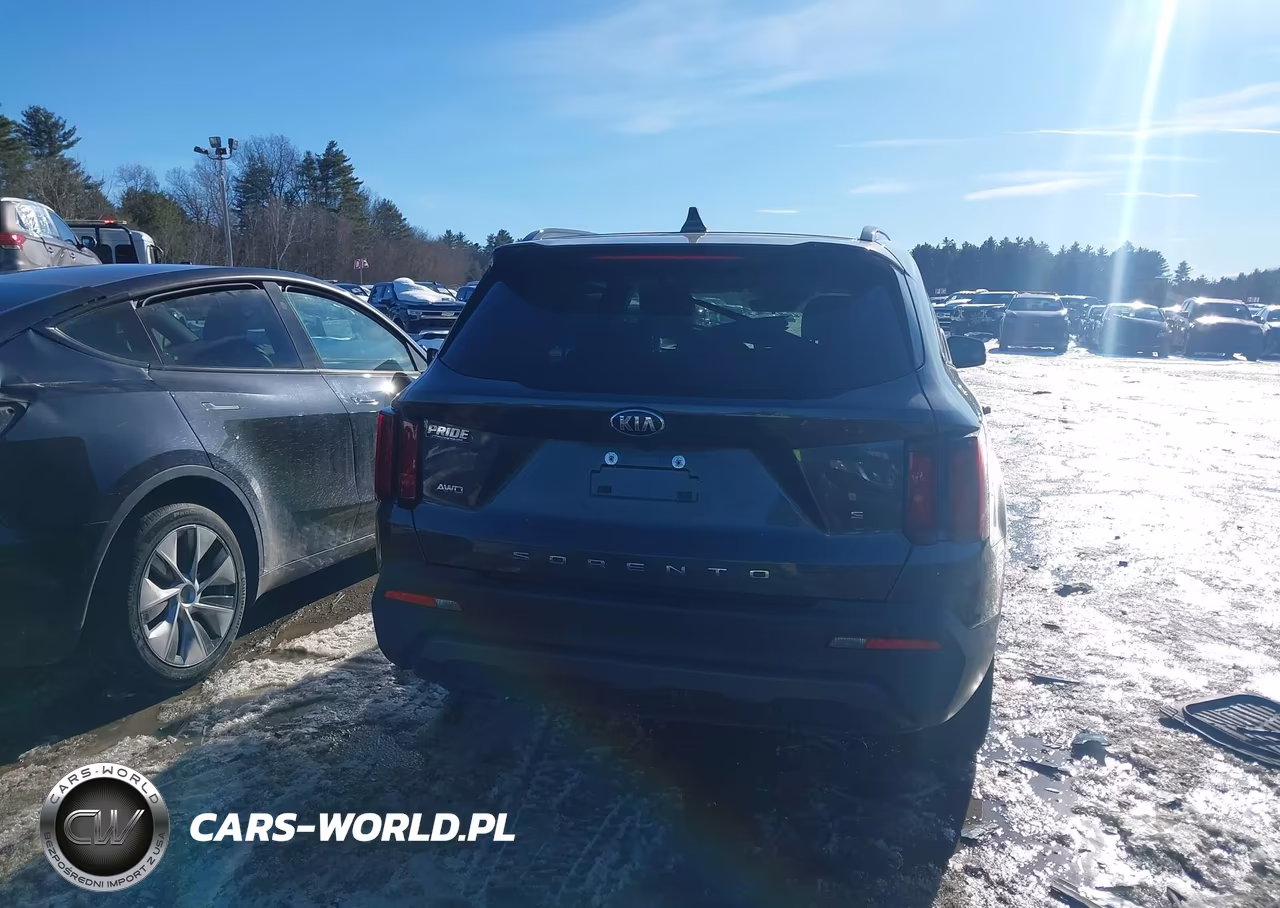 2021 Kia Sorento S VIN:5XYRLDLC9MG045675 - 16