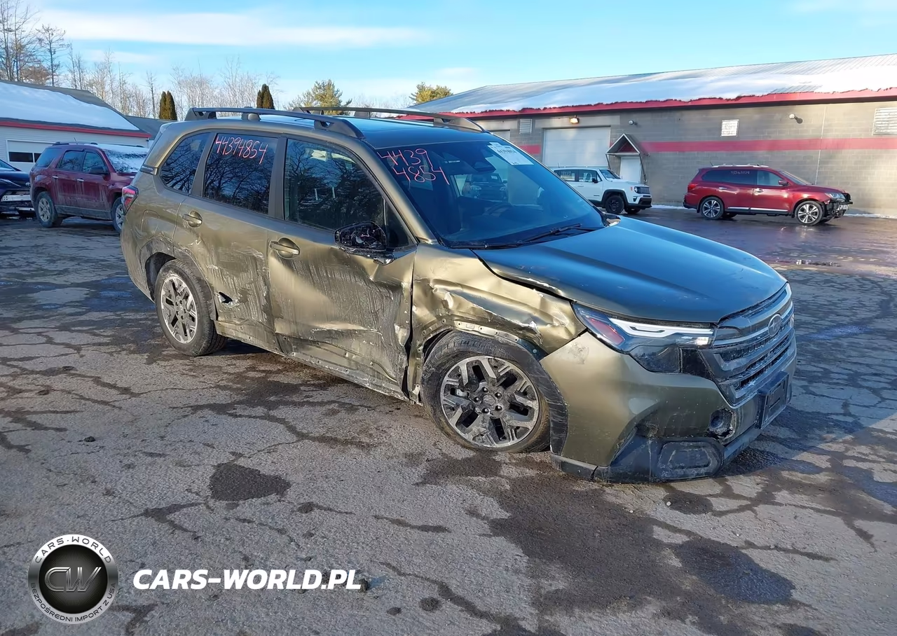 2025 Subaru Forester Premium