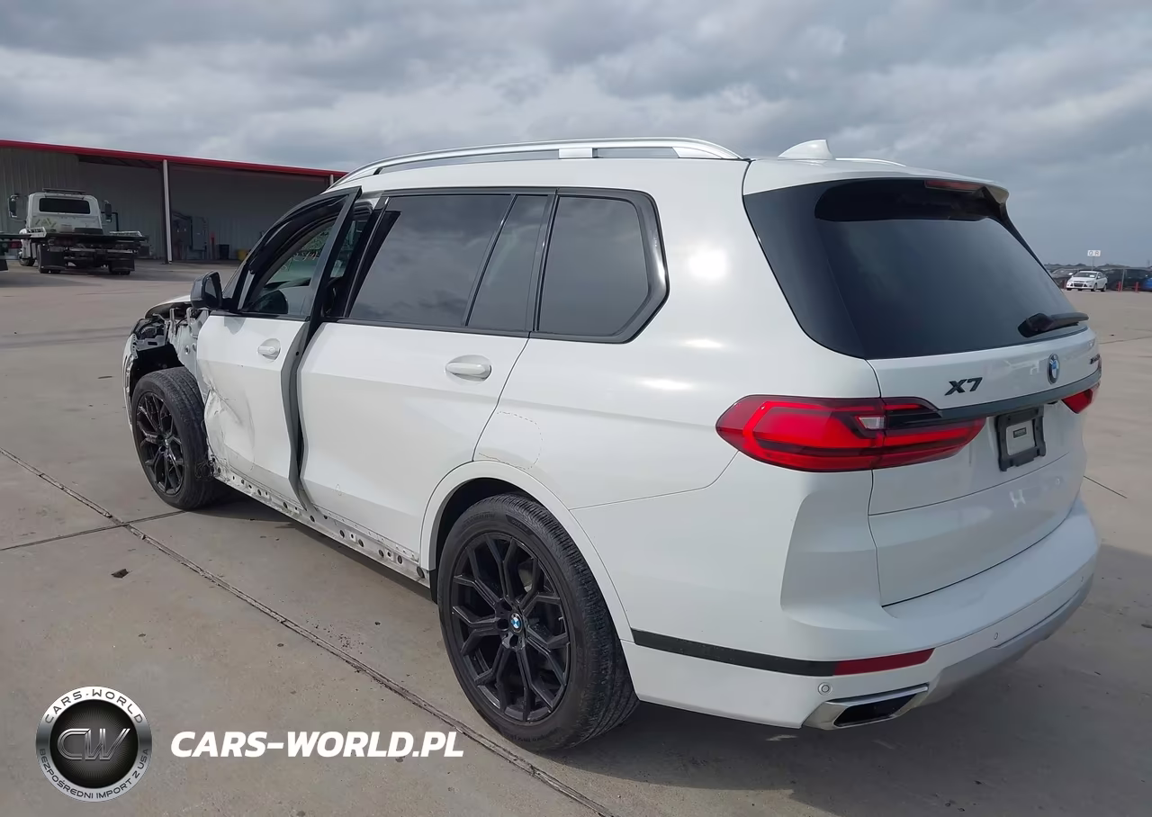 2020 BMW X7 xDrive40I VIN:5UXCW2C04L9B40606 - 3