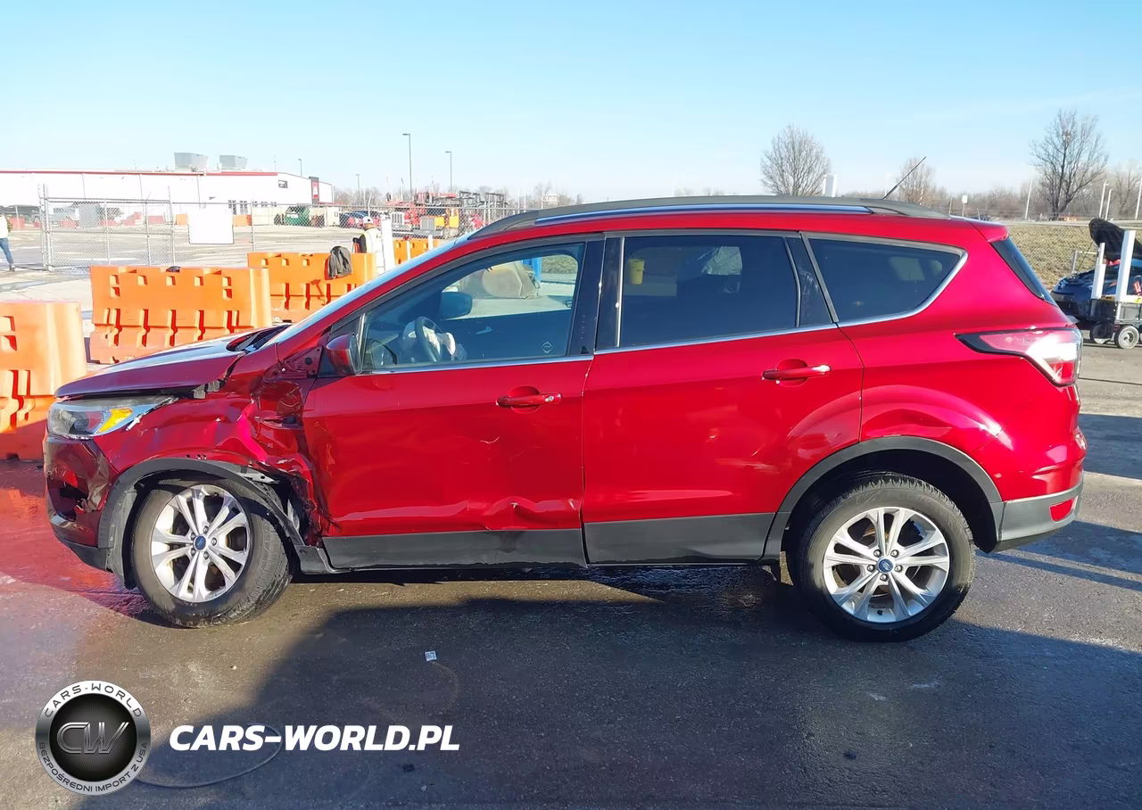 2018 Ford Escape Se VIN:1FMCU9GD9JUC96432 - 14