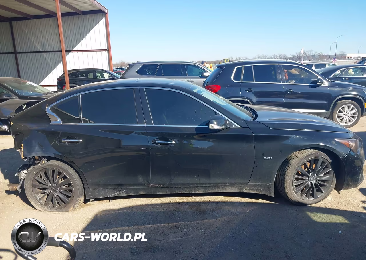 2018 Infiniti Q50 Luxe-Sport VIN:JN1EV7AP9JM355516 - 14