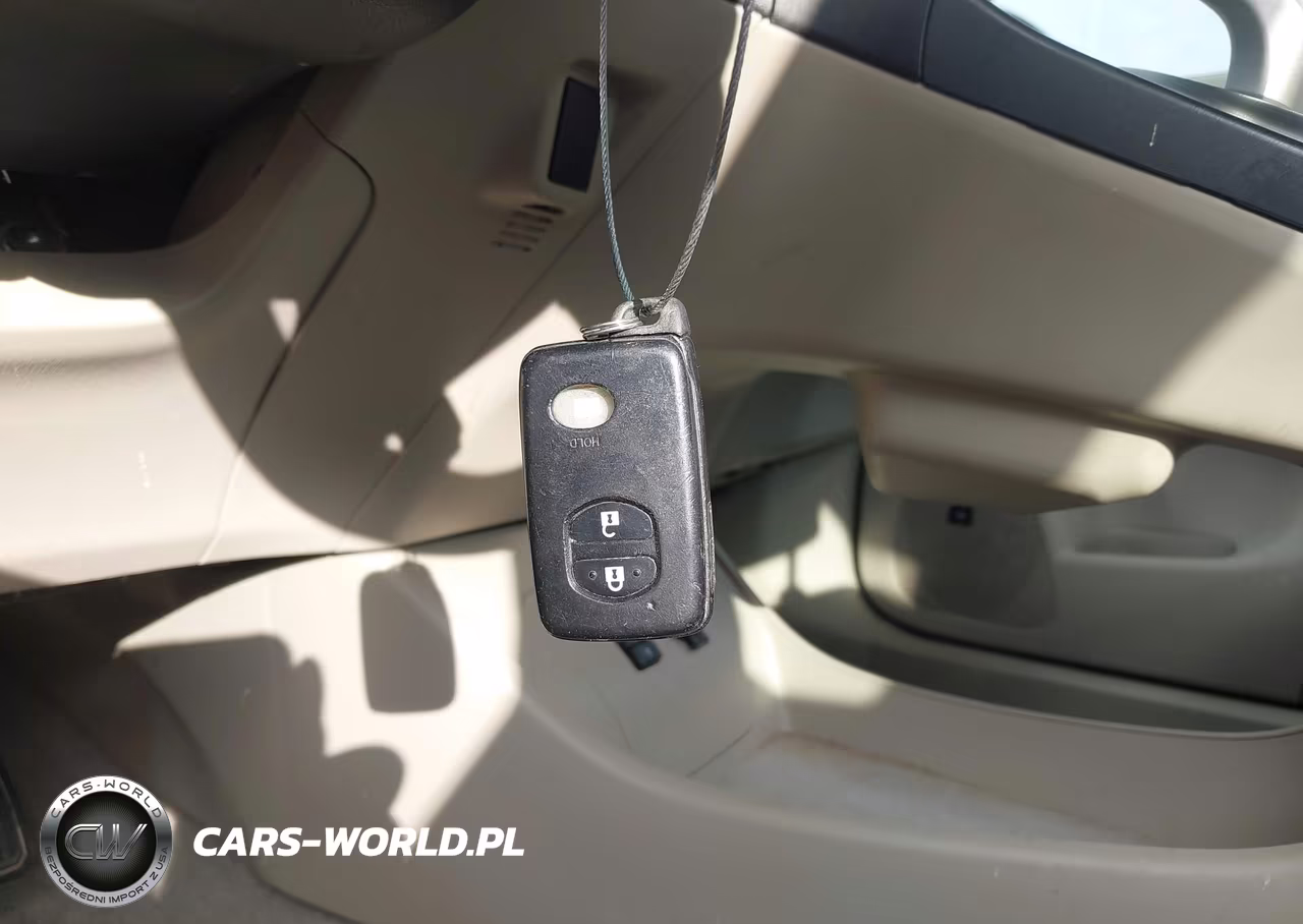 2010 Toyota Prius Iv VIN:JTDKN3DU5A0119611 - 11