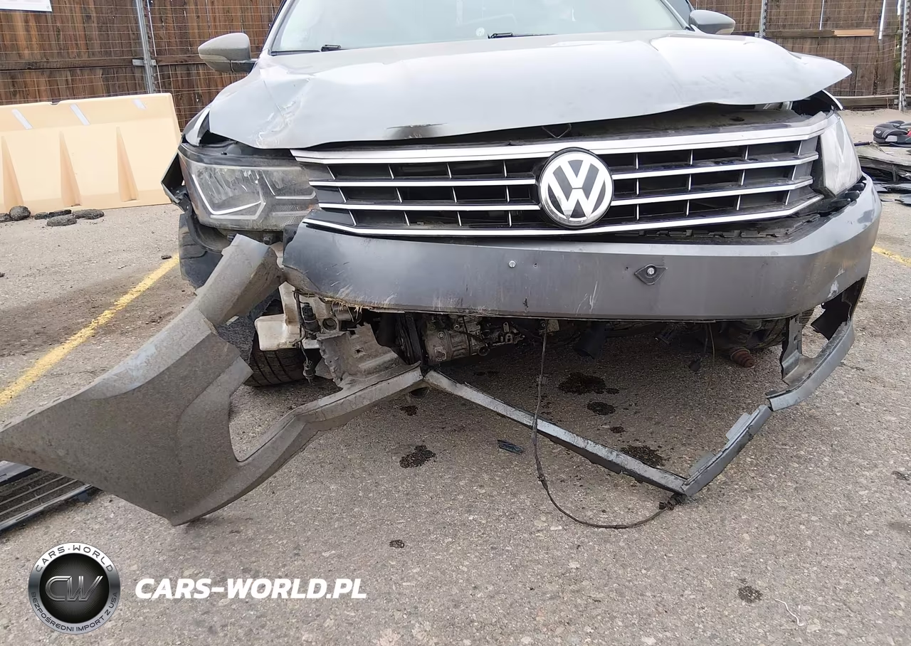 2017 Volkswagen Passat 1.8T S VIN:1VWAT7A38HC053307 - 6
