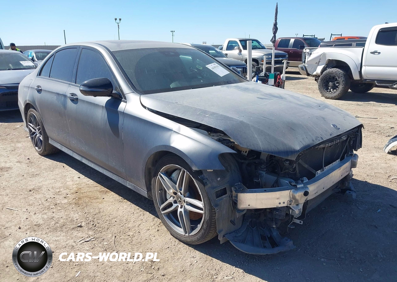 2019 Mercedes-Benz E 300