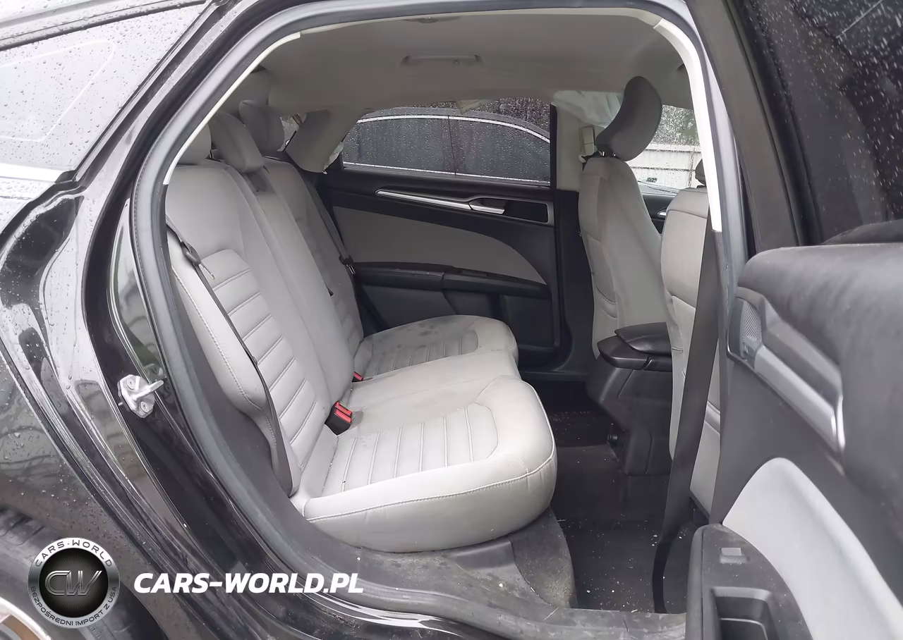 2015 Ford Fusion S VIN:3FA6P0G70FR278730 - 8