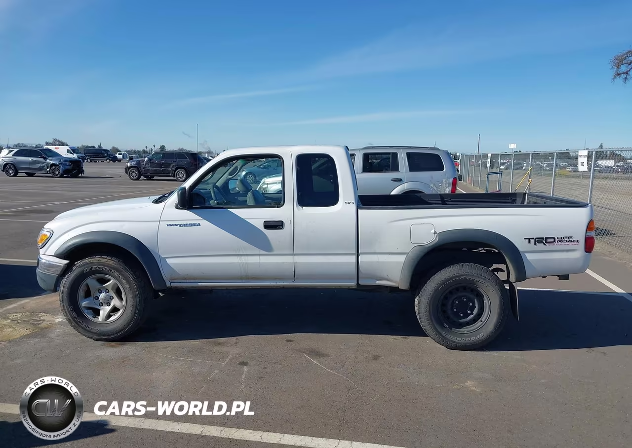 2002 Toyota Tacoma Base V6 VIN:5TEWN72N22Z082412 - 13