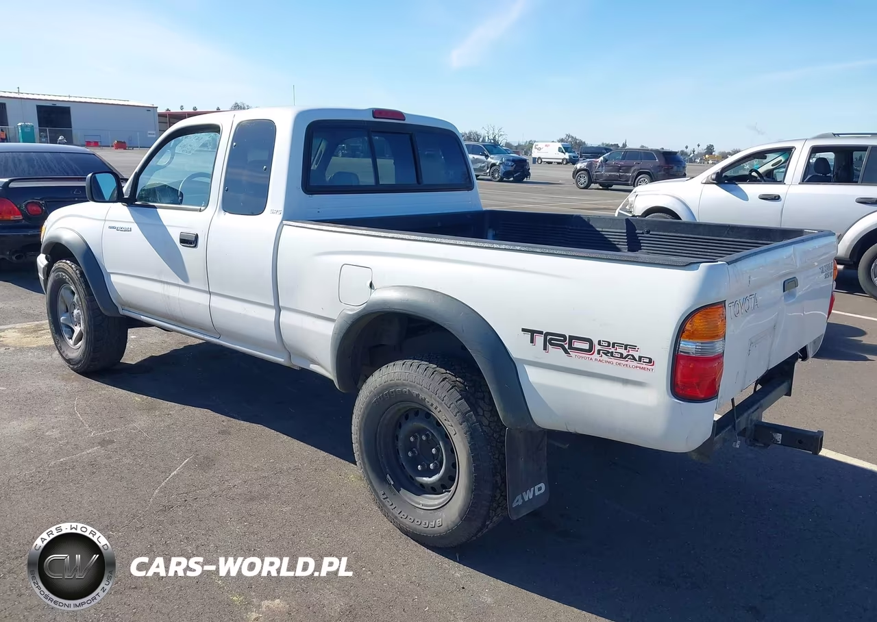 2002 Toyota Tacoma Base V6 VIN:5TEWN72N22Z082412 - 3