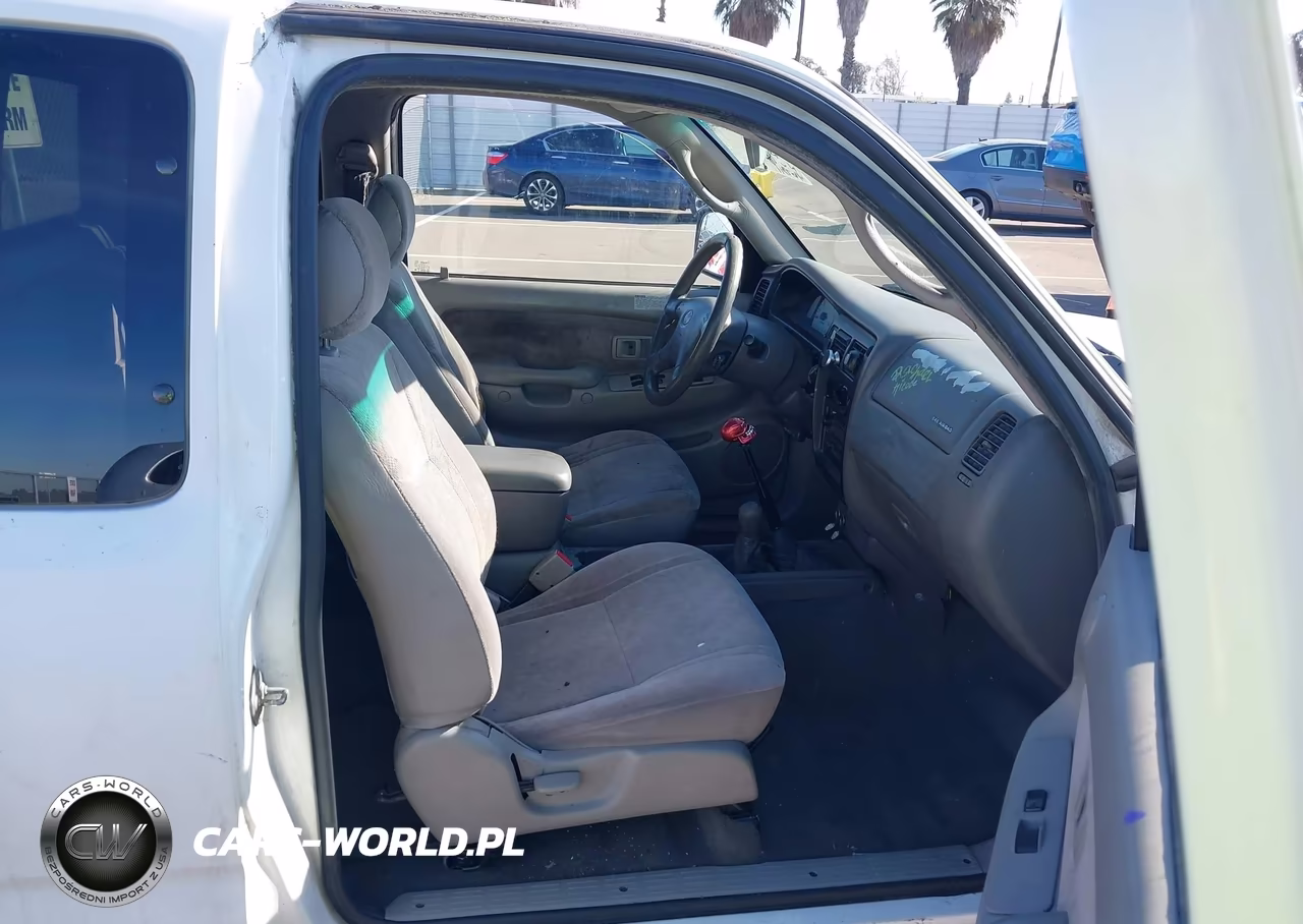 2002 Toyota Tacoma Base V6 VIN:5TEWN72N22Z082412 - 5