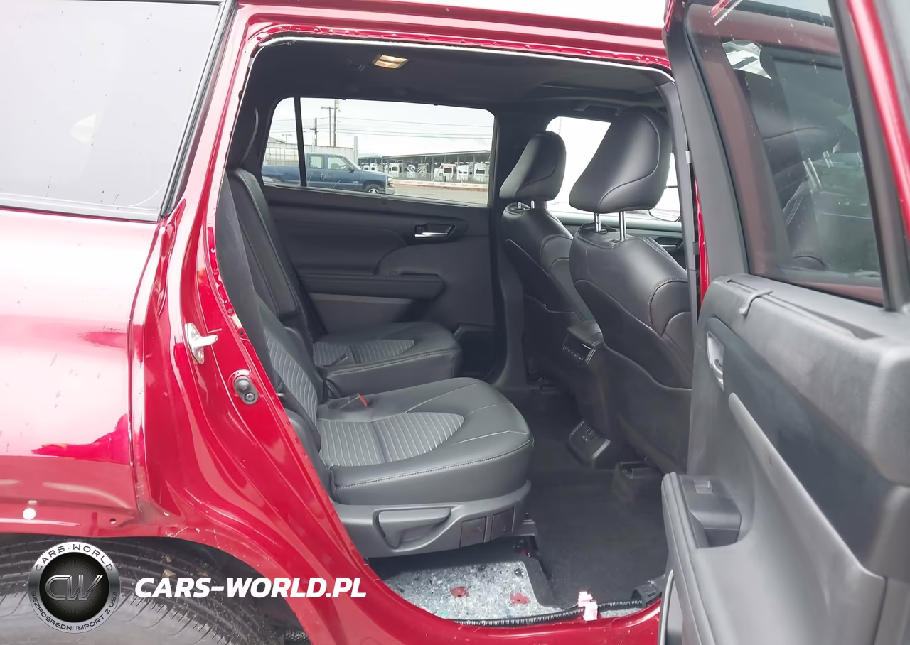 2025 Toyota Highlander Xse VIN:5TDKDRBH5SS591575 - 8