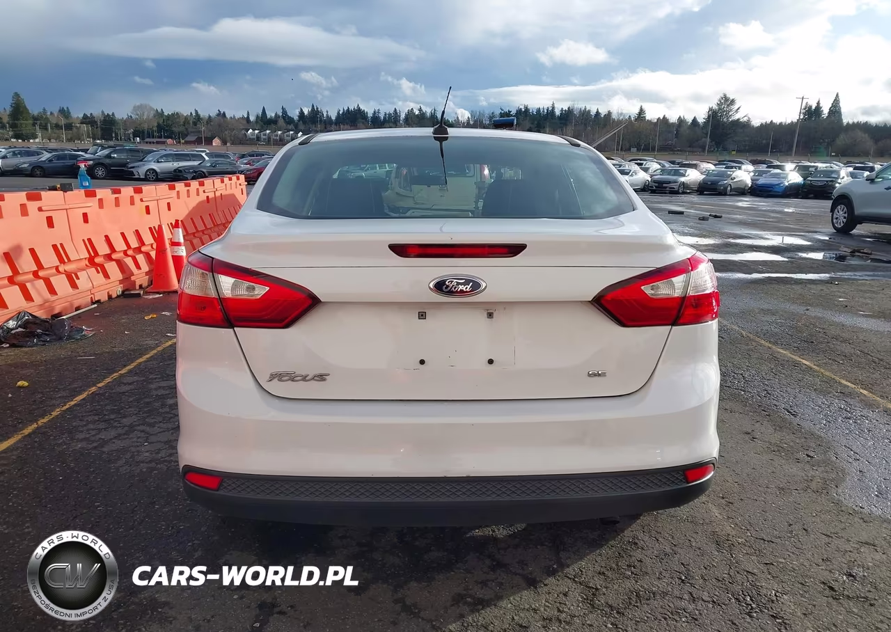 2013 Ford Focus Se VIN:1FADP3F24DL190676 - 16
